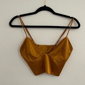 Brown triangle top small